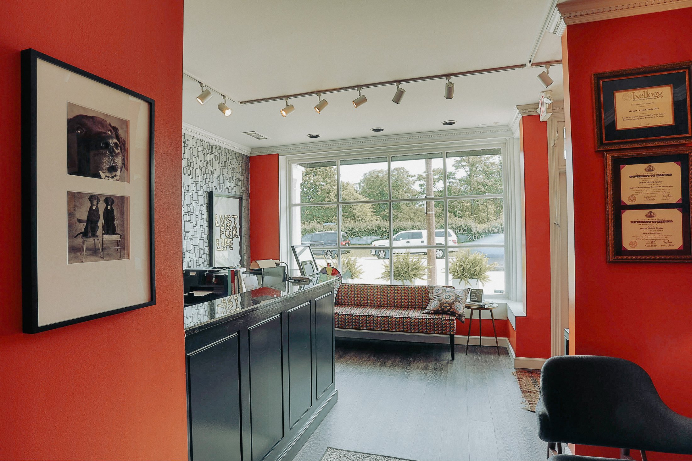 Kenilworth IL Office Tour Kenilworth Dental Associates Evanston Reception 2